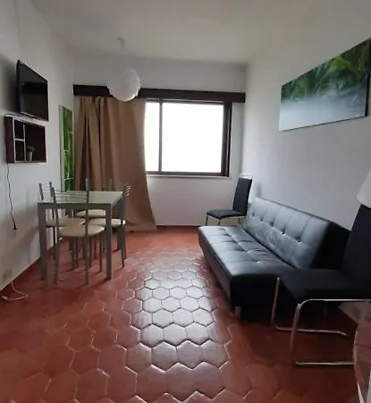 Apartment Ah *